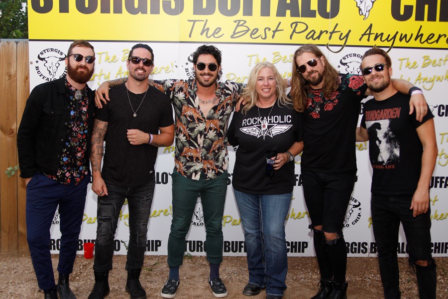 View photos from the 2018 Meet-n-Greet Red Sun Rising Photo Gallery